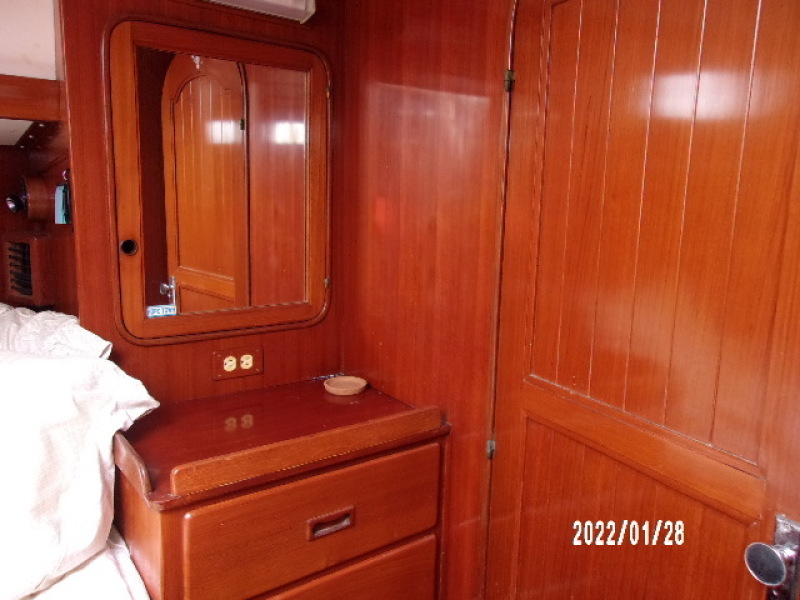 1982 Mason 53 Cutter