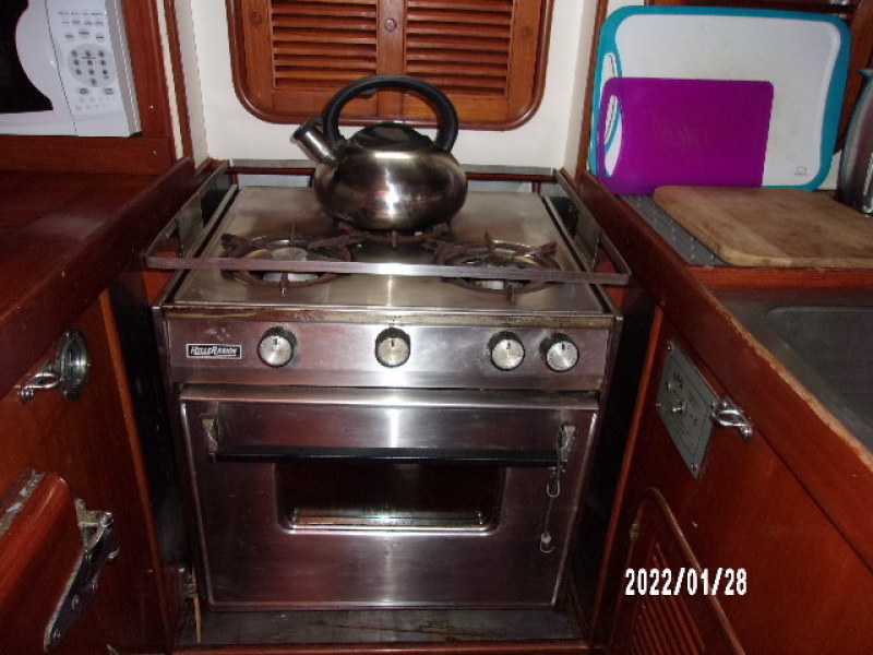 1982 Mason 53 Cutter
