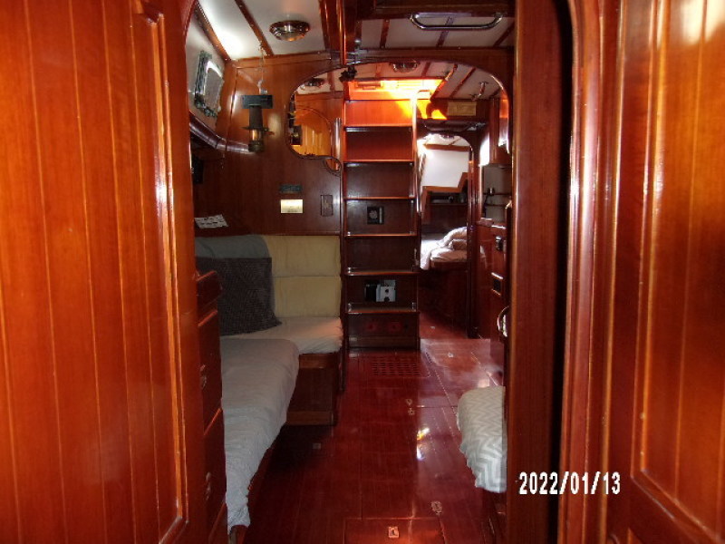 1982 Mason 53 Cutter