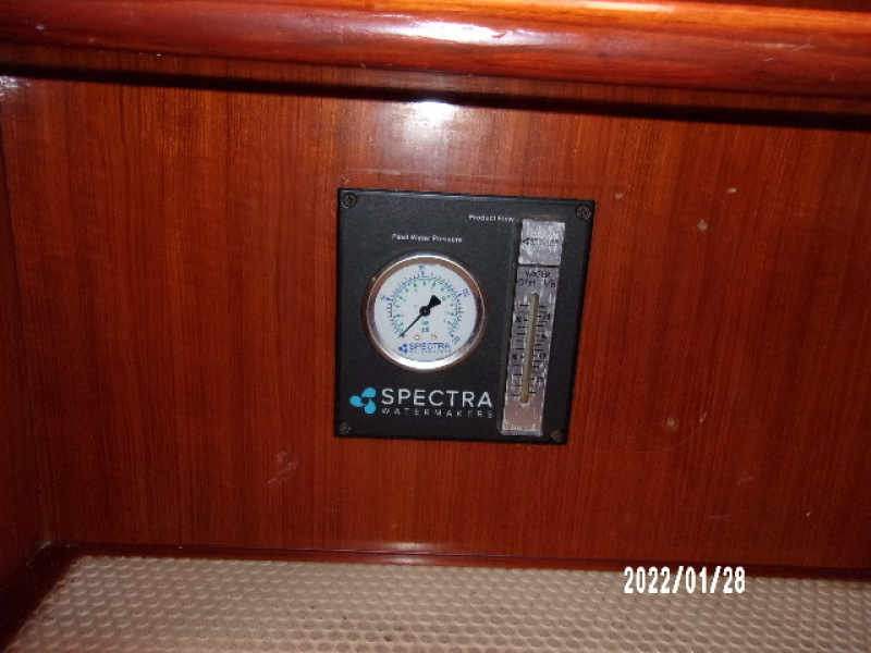 1982 Mason 53 Cutter