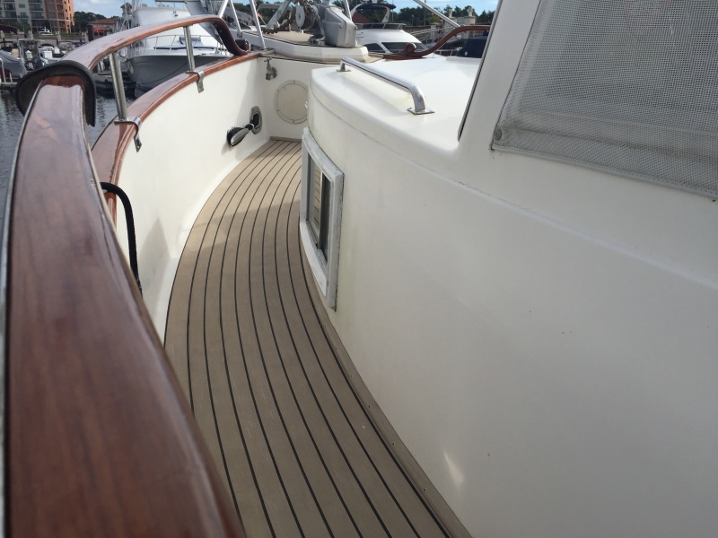 1990 Grand Banks Classic 42