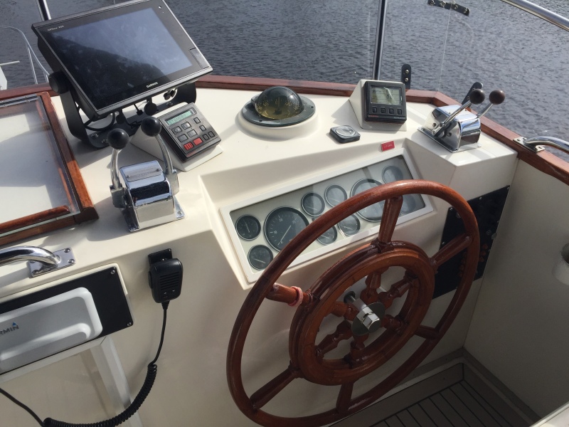 1990 Grand Banks Classic 42