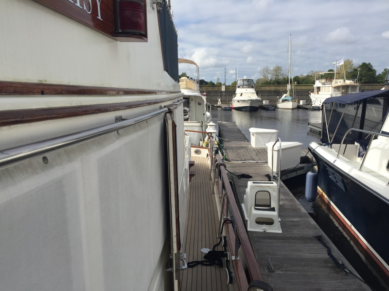 1990 Grand Banks Classic 42