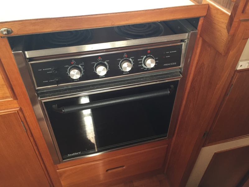 1990 Grand Banks Classic 42