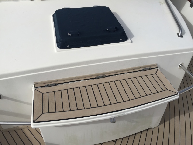 1990 Grand Banks Classic 42