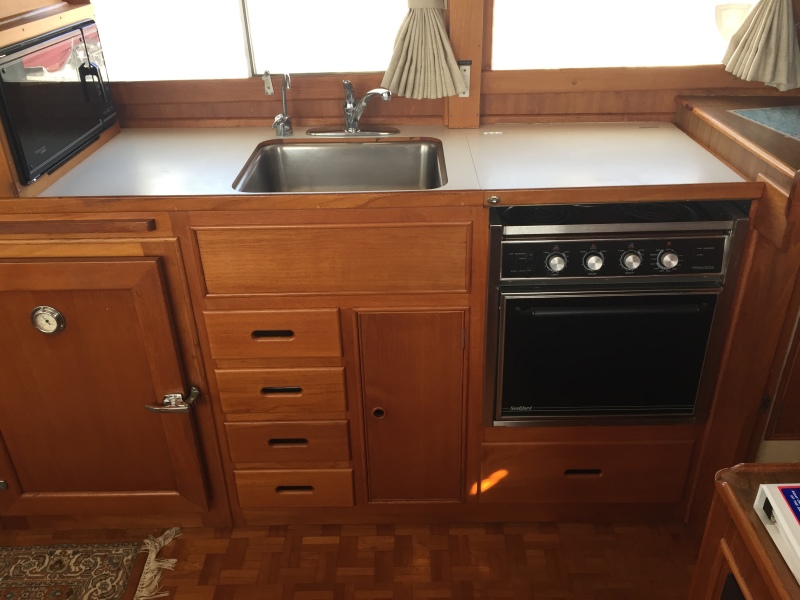 1990 Grand Banks Classic 42