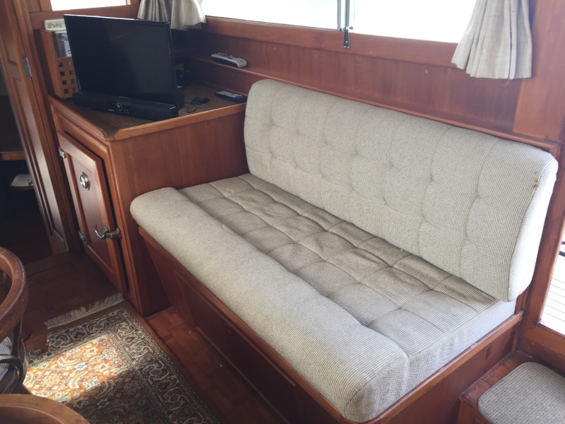 1990 Grand Banks Classic 42