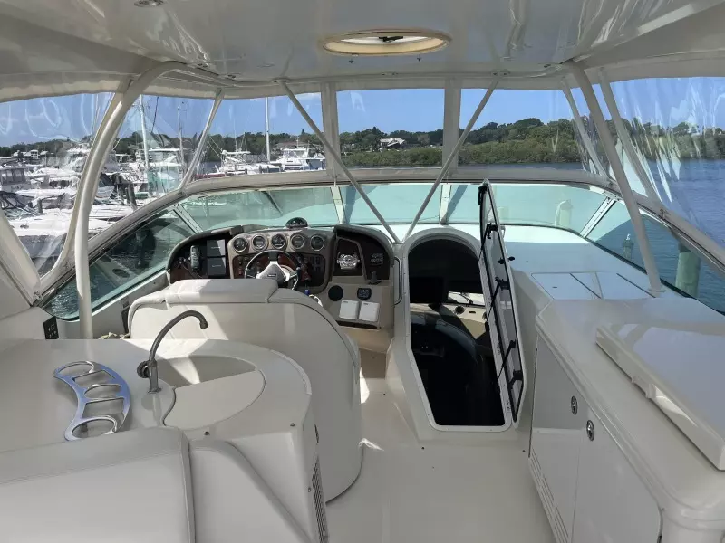 2005 Carver 56 voyager