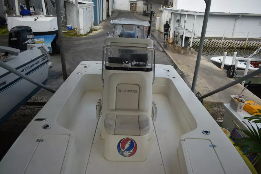 2009 ShearWater 