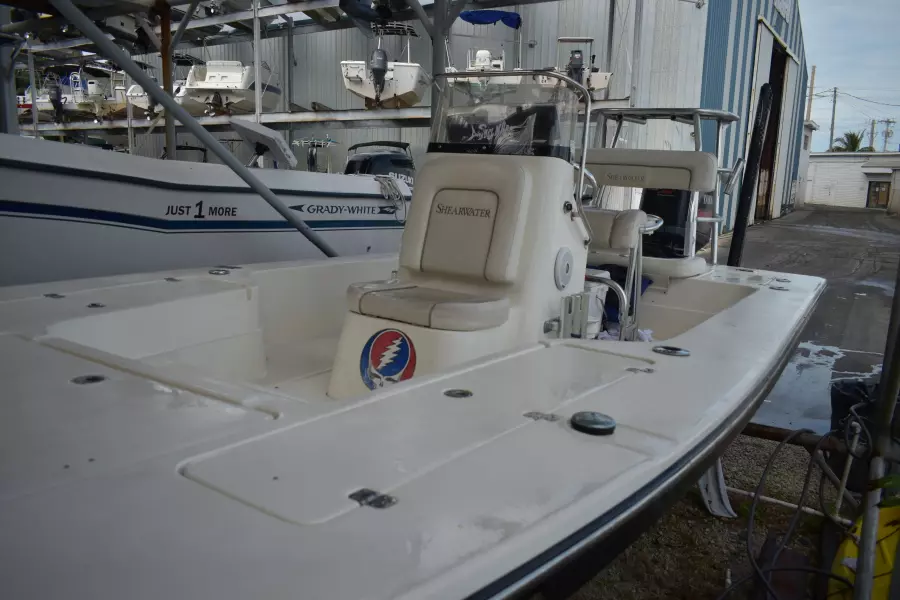 2009 ShearWater 