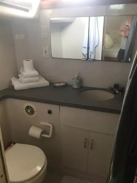 1996 Mainship 34 Motor Yacht