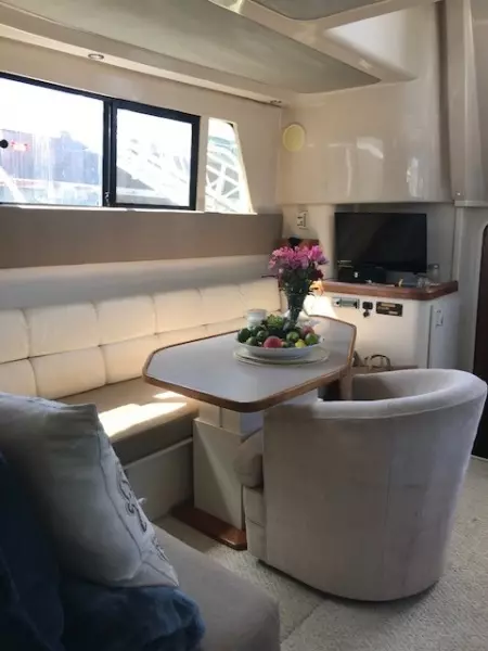 1996 Mainship 34 Motor Yacht