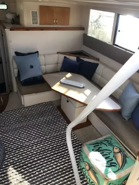 1996 Mainship 34 Motor Yacht