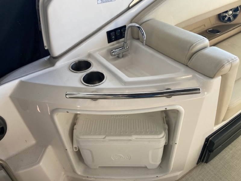 2019 Regal 28