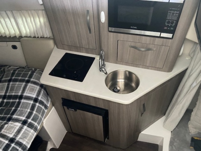 2019 Regal 28