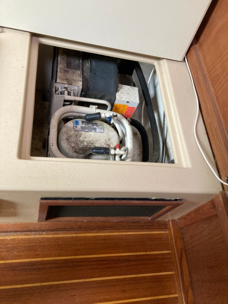AC heat pump