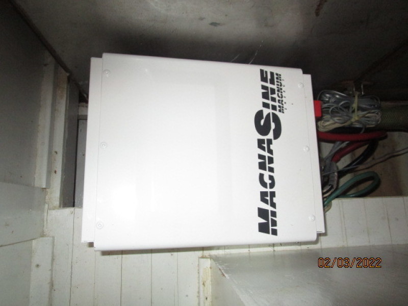 48' Camargue Magnum inverter