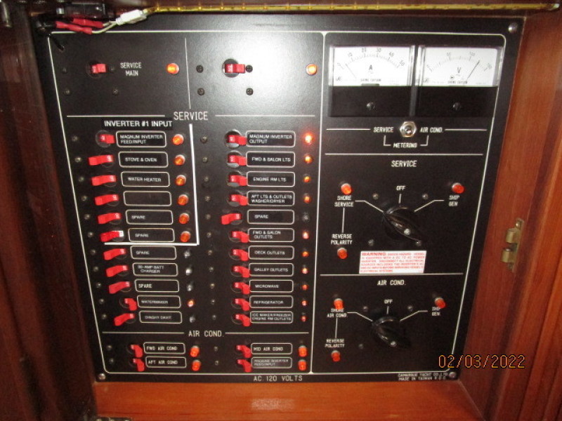 48' Camargue electrical panel1