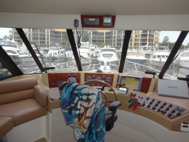 2002 Bayliner 4788 Pilot House