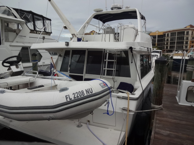 2002 Bayliner 4788 Pilot House