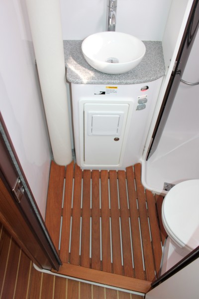 2018 Catalina 425