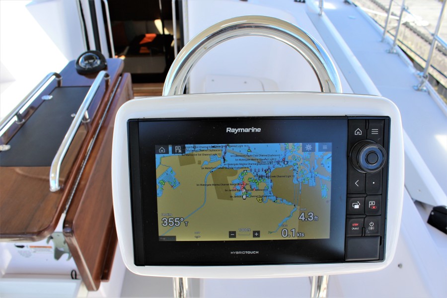 2018 Catalina 425