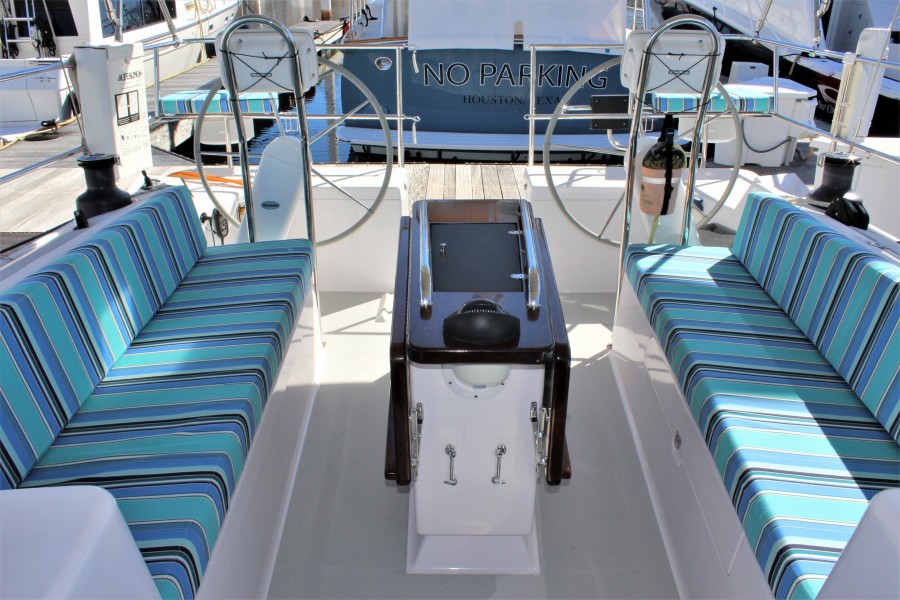 2018 Catalina 425