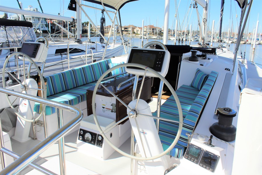 2018 Catalina 425