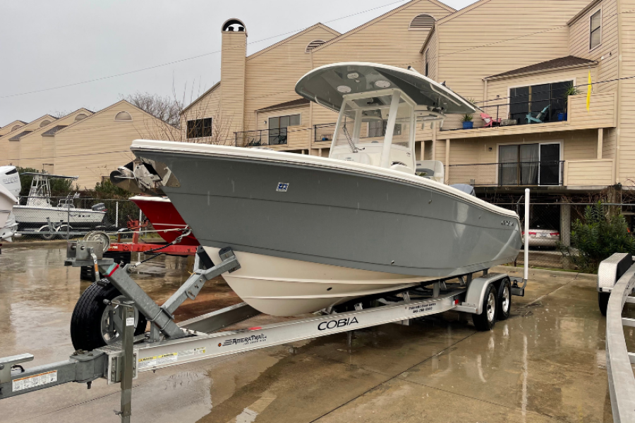 2019 Cobia 240 Center Console