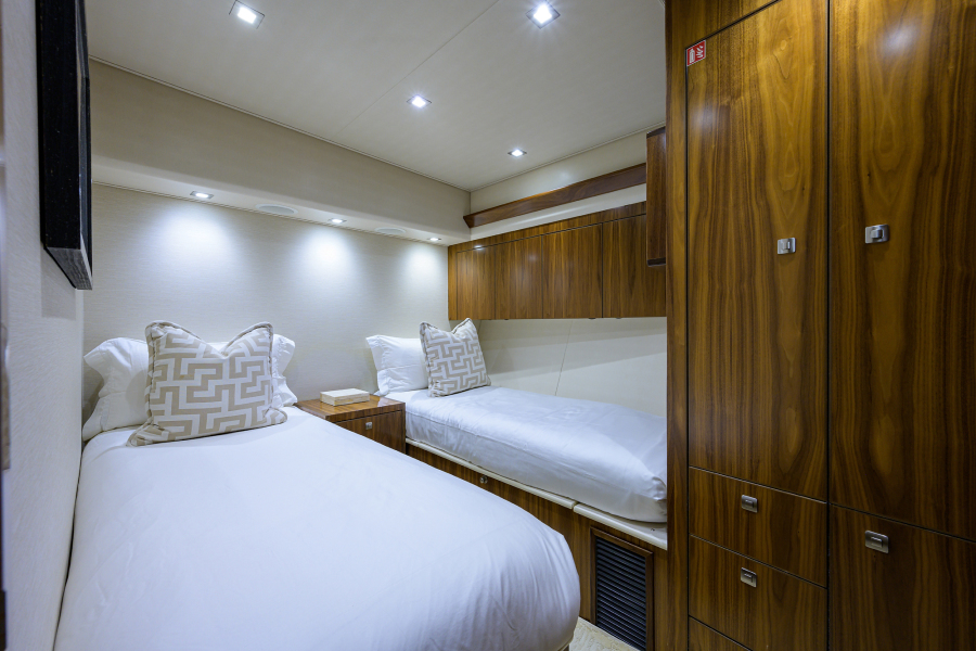 Viking 92 SWEET TUNA - Forward Port Stateroom