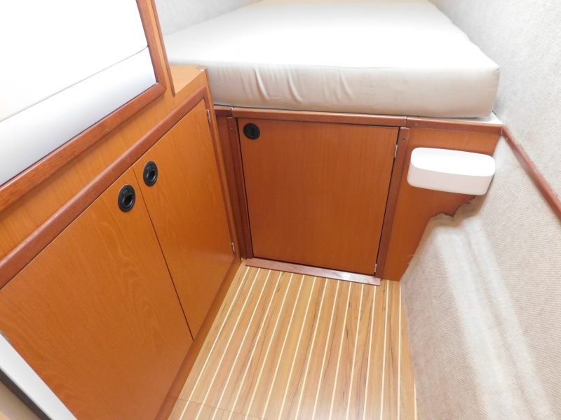 2005 Manta 44 Power Cat