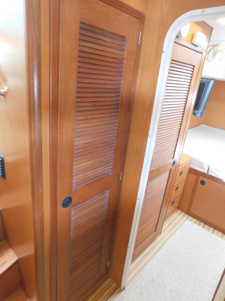 2005 Manta 44 Power Cat
