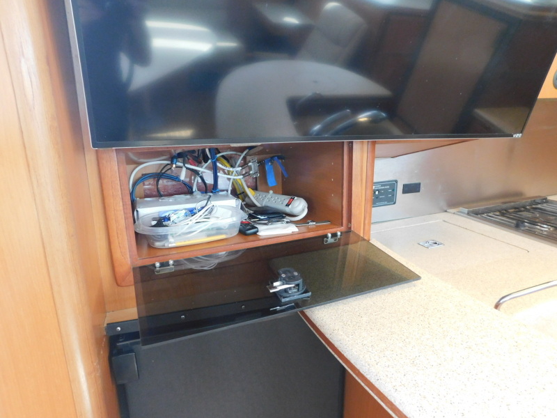2005 Manta 44 Power Cat