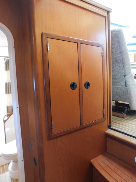 2005 Manta 44 Power Cat