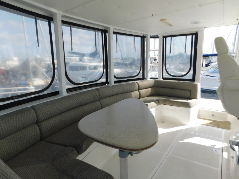 2005 Manta 44 Power Cat