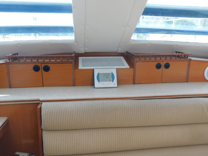 2005 Manta 44 Power Cat