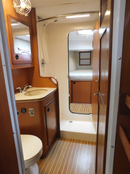 2005 Manta 44 Power Cat
