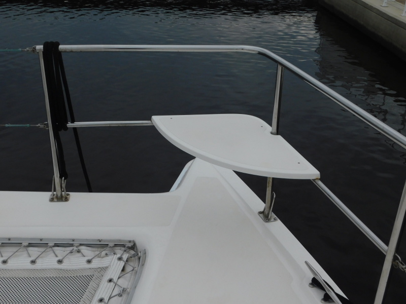 2005 Manta 44 Power Cat