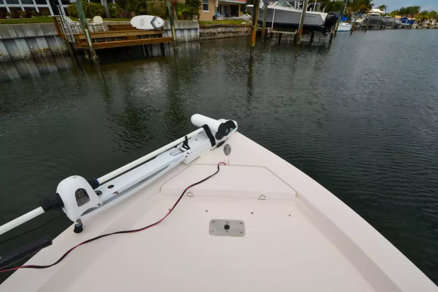 2002 Pathfinder 2200 V