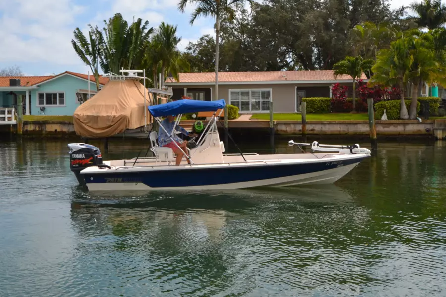 2002 Pathfinder 2200 V