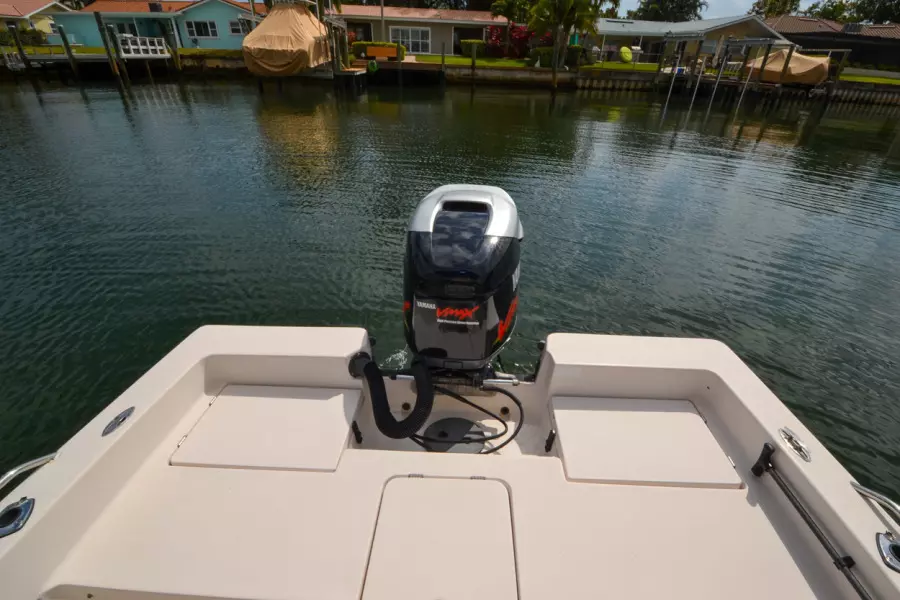 2002 Pathfinder 2200 V