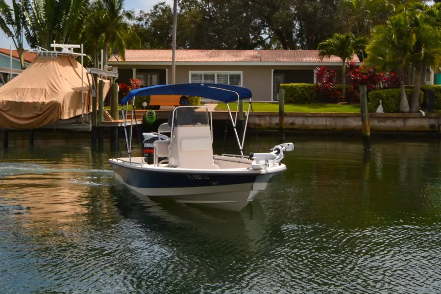 2002 Pathfinder 2200 V