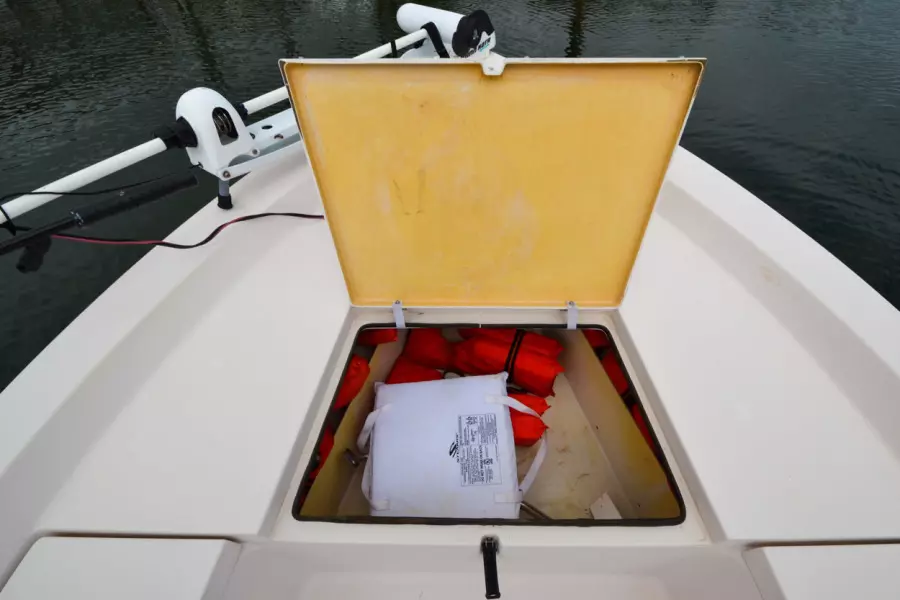 2002 Pathfinder 2200 V