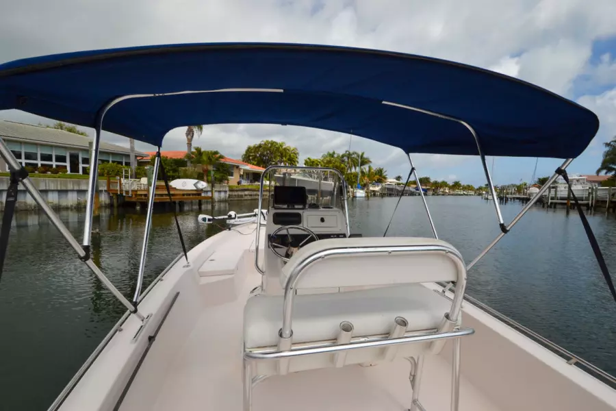 2002 Pathfinder 2200 V