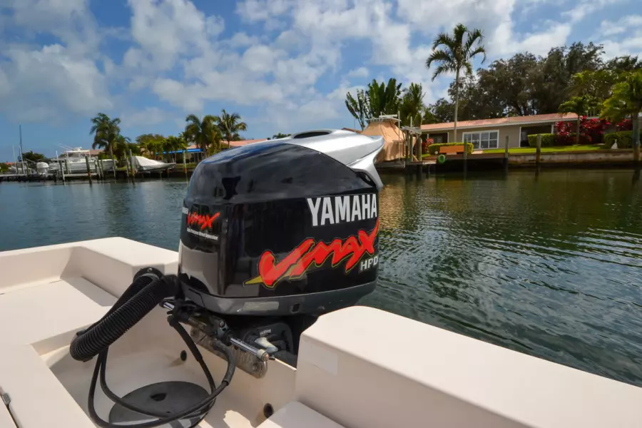 2002 Pathfinder 2200 V