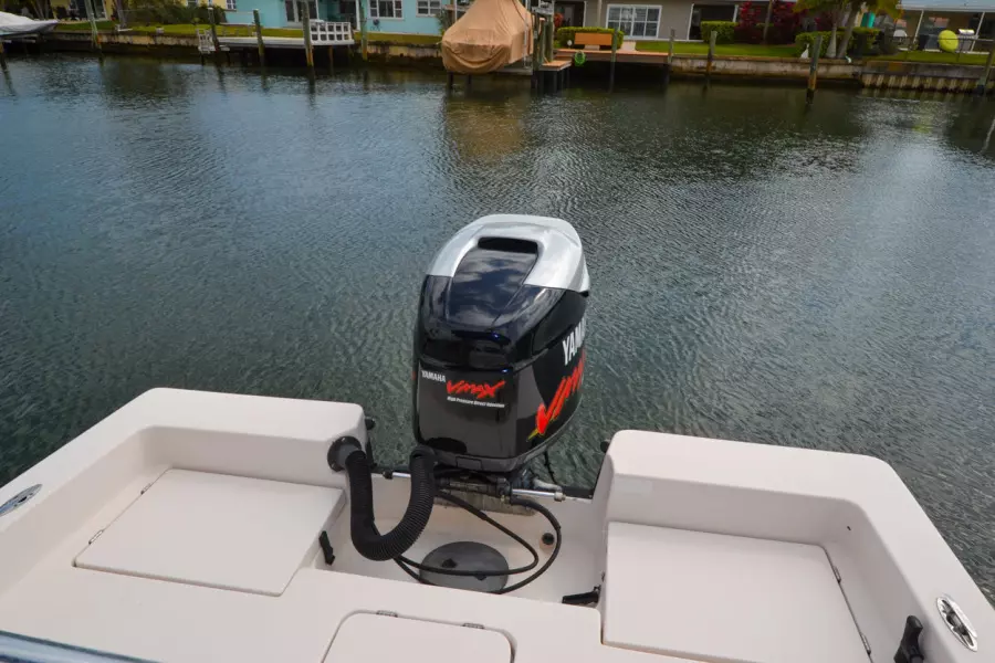 2002 Pathfinder 2200 V