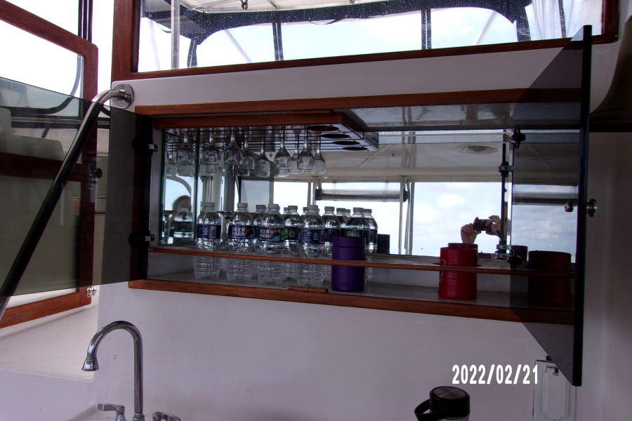 1988 Marine Trader Tradewinds Motor Yacht