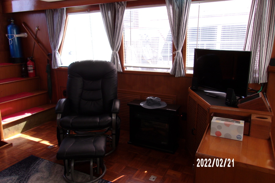 1988 Marine Trader Tradewinds Motor Yacht