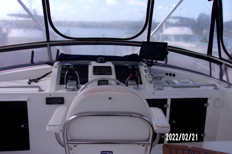 1988 Marine Trader Tradewinds Motor Yacht