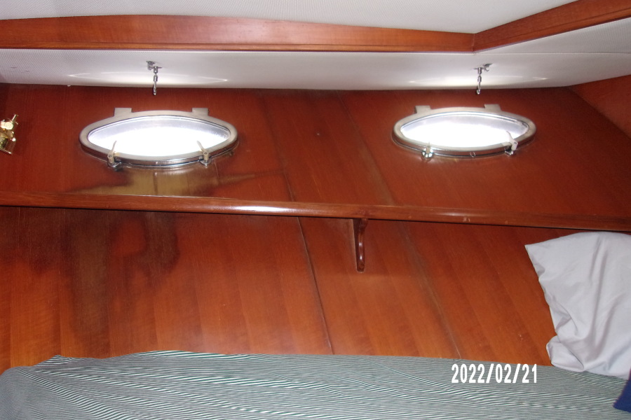 1988 Marine Trader Tradewinds Motor Yacht
